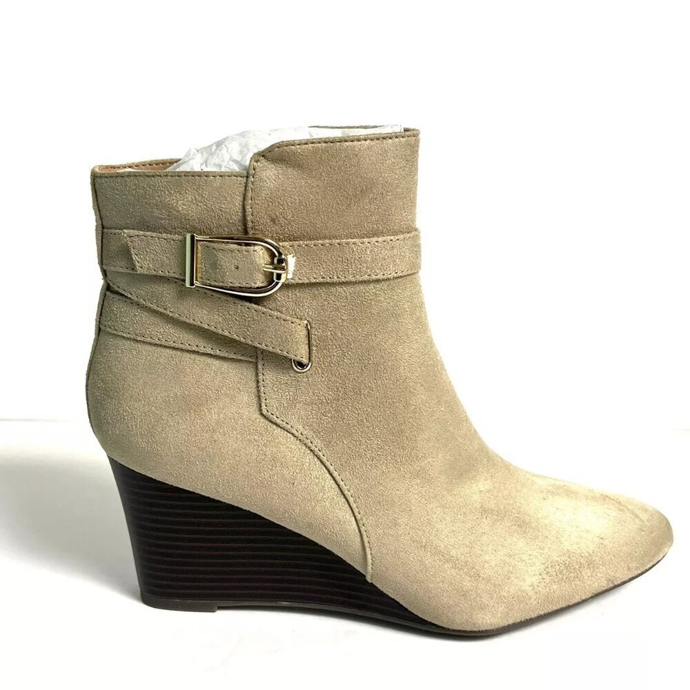 Life Stride Women’s Gio Beige Ankle Boots 9M